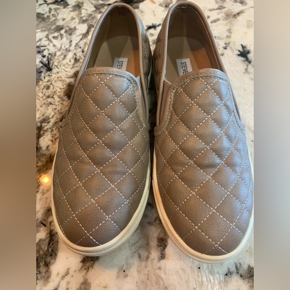 ECENTRCQ Steve Madden - Picture 2 of 6